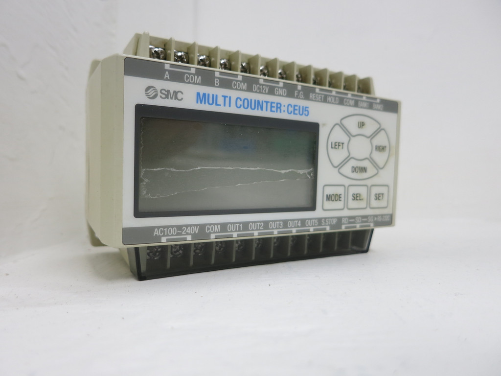 SMC Multi Counter:  CEU5 100-240V C5A1X02082 HV1.05 RS-232C (GA0879-1)