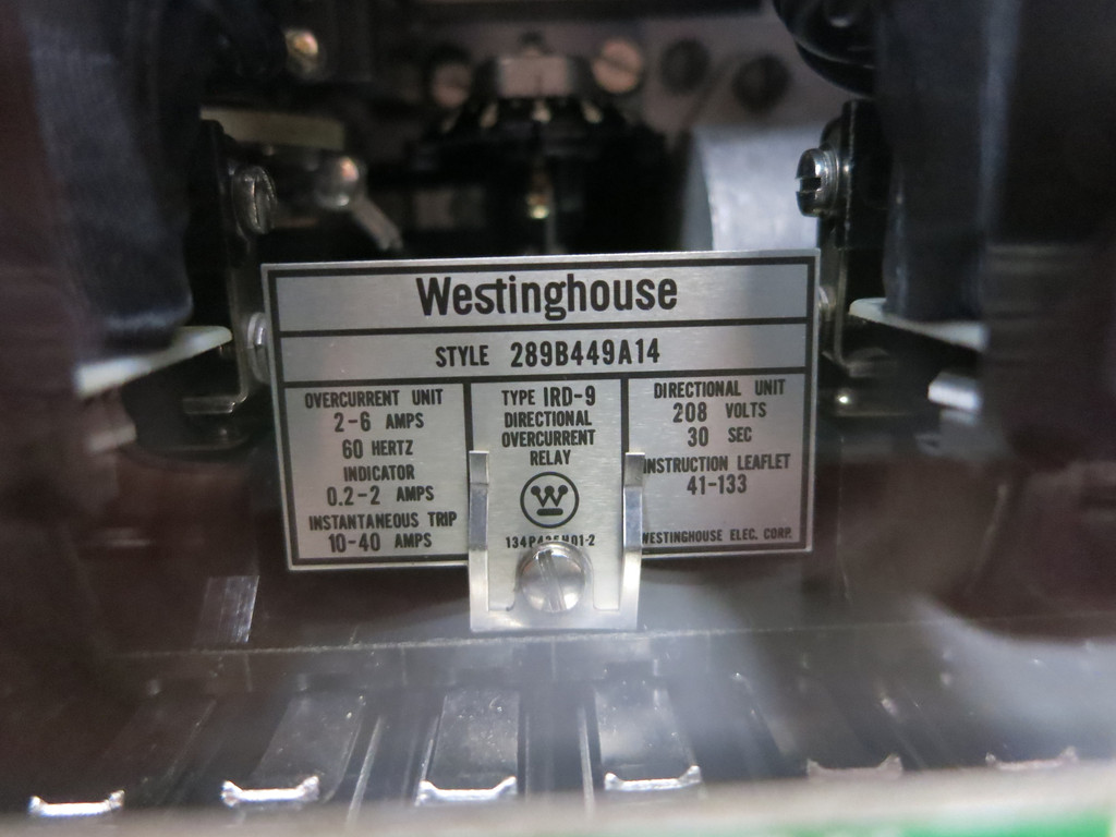Westinghouse 289B449A14 Type IRD-9 Directional Overcurrent Relay 208V 2-6A (DW4127-1)