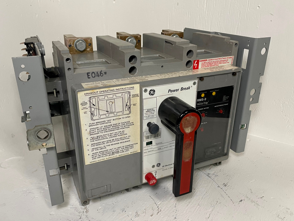 GE TC84SS 400A Power Break Circuit Breaker w/ 225 Amp Plug General Electric LI (EM4382-3)