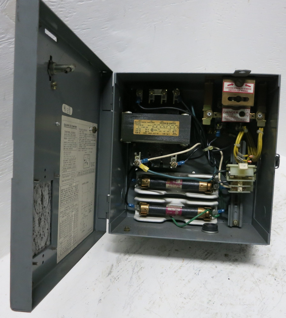 Square D SK5271R Form F30 Class 9070 Transformer Disconnect Switch 250 VA 60 Hz (GA1109-1)