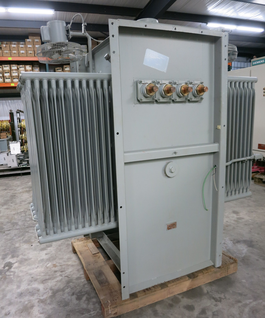 GE 750-966 kVA 4800 Delta to 208Y/120 Pad Mount Oil Filled Transformer 3PH 208 (DW5333-2)