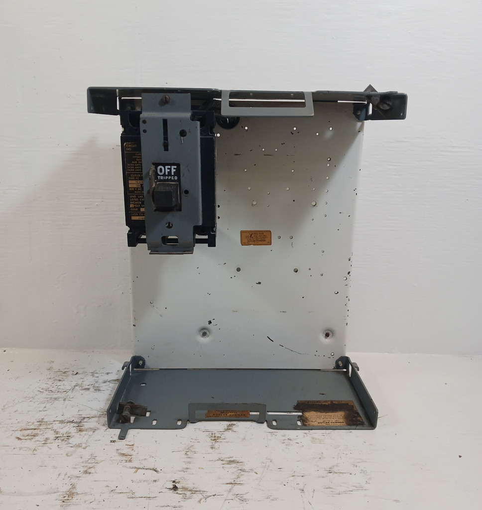 Cutler Hammer F10 Unitrol 125 Amp Breaker Type Feeder 18" MCC Bucket 125A FC3125 (BJ0442-1)