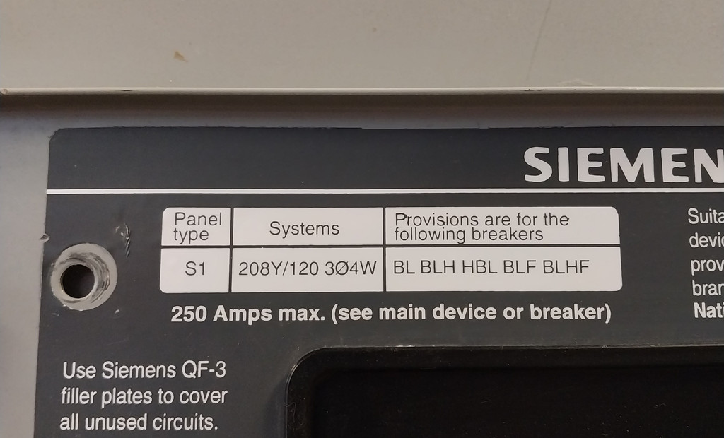 Siemens S1 250A Main Lug Panelboard 208Y/120V 3PH 4W 250 Amp S1C42ML250CTS (BJ0482-4)