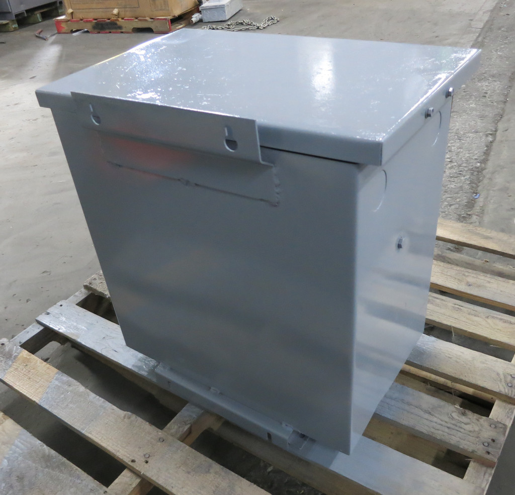 Reliance 13 kVA 460 Delta to 230Y/133 V MBT 3PH Dry Type Transformer (DW5663-1)