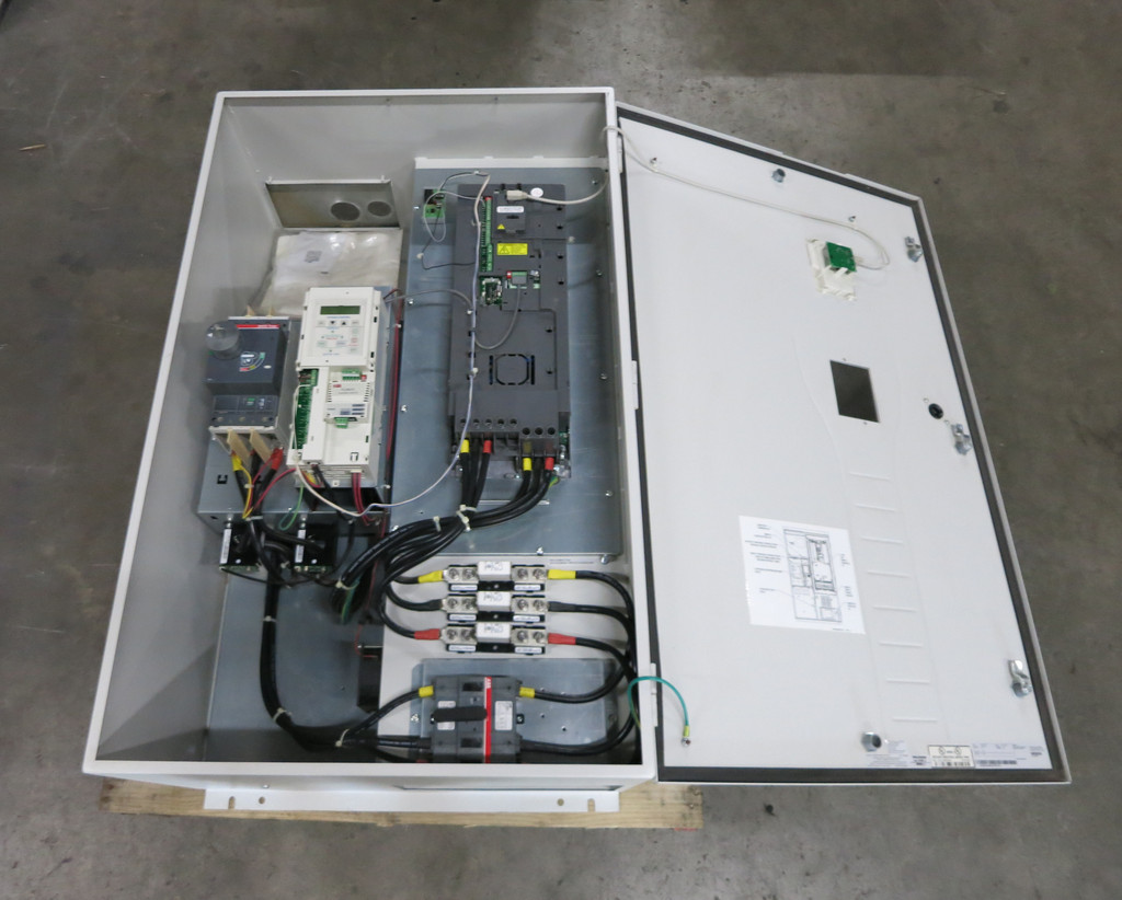 ABB ACH550-BCR-088A-2+F267+K452 30 HP AC VS Drive 3PH 208-240V ACH-550 30HP (DW5687-2)