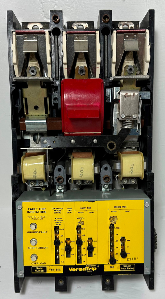 GE THJS3603DGA3 300A LSG Circuit Breaker THJS3603 300 Amp 600V General Electric (EM4851-11)