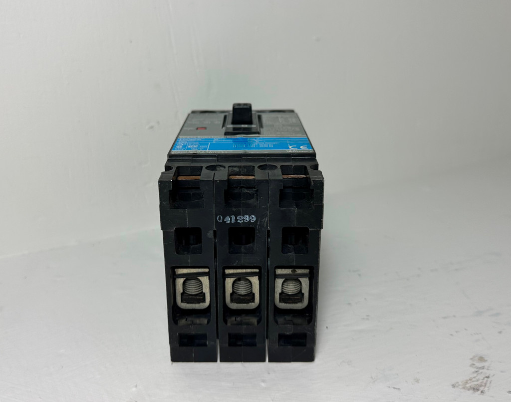 Siemens ED63B035 35A Sentron Circuit Breaker Type ED6 480/600V 3 Pole ITE 35 Amp (EM4877-7)