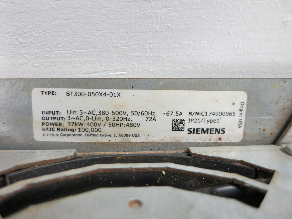 Siemens BT300-050X4-01X 50 HP VS Drive 480V 0-320Hz 72A 50HP VFD HVAC (DW5747-1)