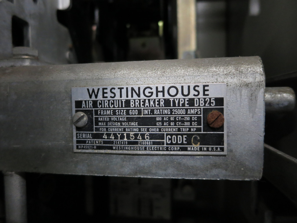 Westinghouse 1600A DB Main Breaker Panel Board 3PH 3W Switch 1600 Amp DB50 DB25 (DW5807-1)