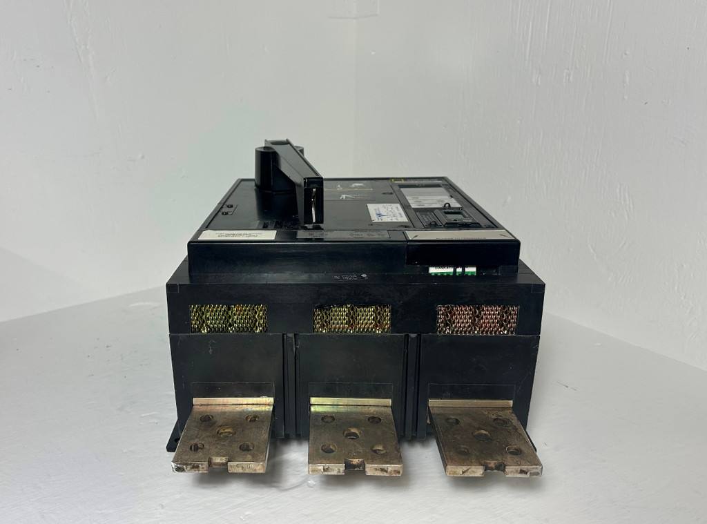 Square D PEF361600LS 1600A LSI Circuit Breaker w/ 1600 Amp Plug Type PXF S6B 3P (EM4944-1)