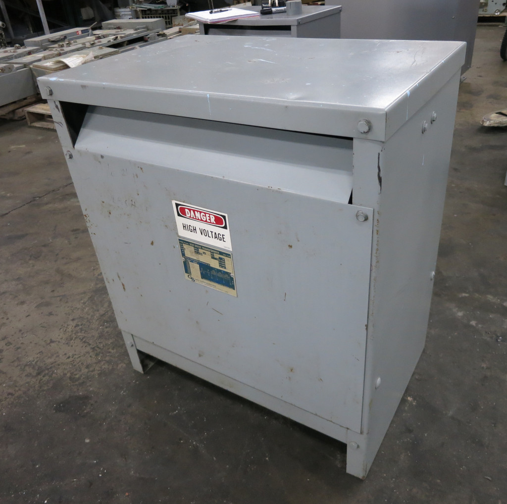 Hevi Duty 51 kVA 575 Delta to 230Y/133 V 3PH Dry Type Transformer DT631H51 600V (DW5895-1)