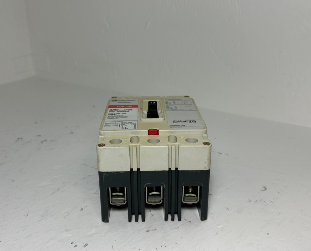 Cutler-Hammer FDB3070 70A Circuit Breaker Glossy Red 480/600V 3P FDB3070L 70 Amp (EM4956-1)