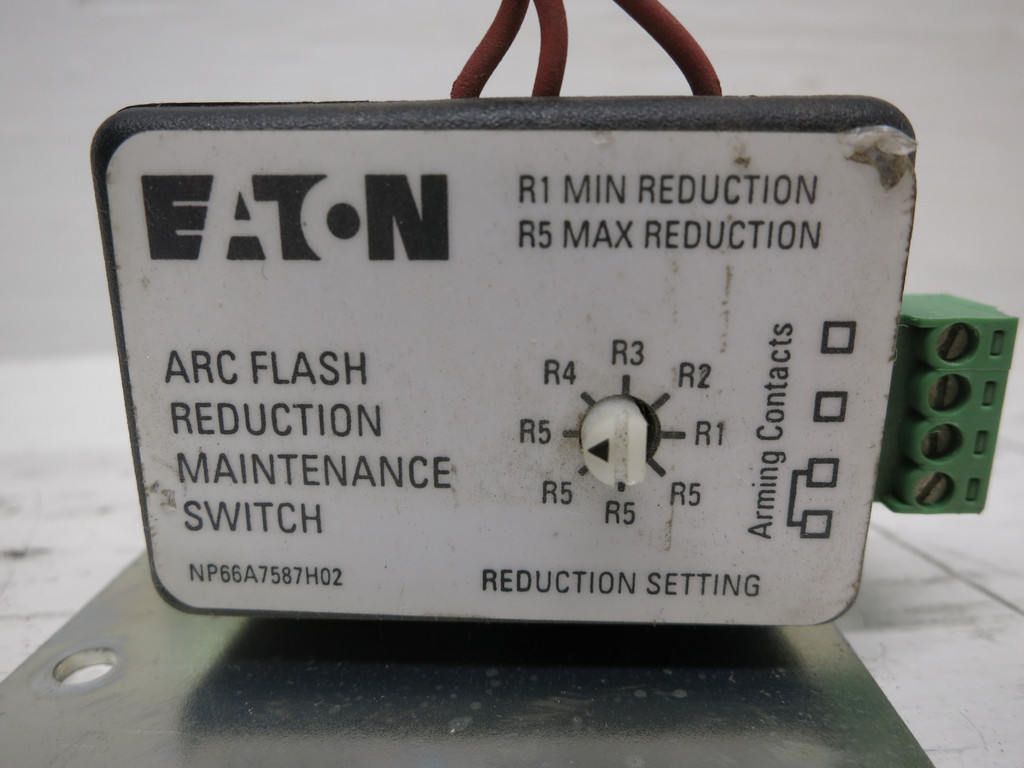 Eaton 5721B51G02 Arc Flash Reduction Maintenance Switch AFRMS DS Breaker (DW5942-1)