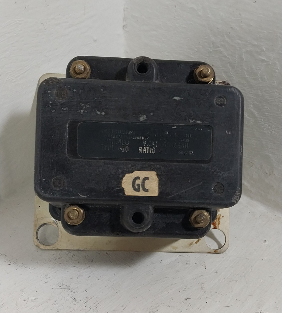 Instrument Transformers Cat 460 G-480 Type 460 Ratio 4:1 Potential Transformer (BJ0736-25)