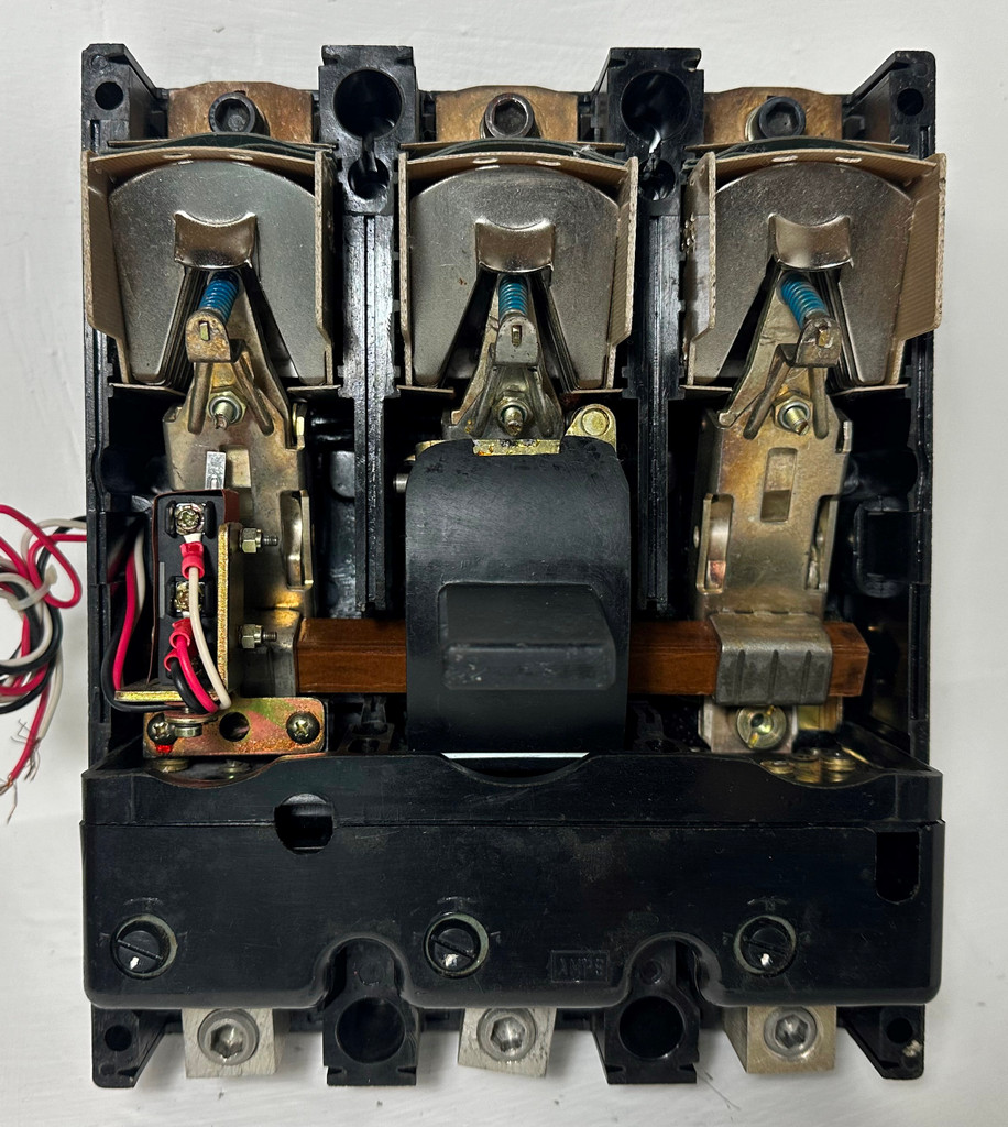 Miami MB RJL3B070 70A Circuit Breaker Replacement ITE w/ Aux JL3B070 RJL 70 Amp (EM5017-1)