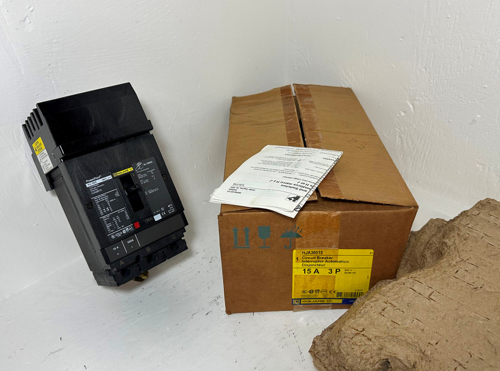 NEW Square D I-Line HJA36015 60A PowerPact Circuit Breaker 15 Amp Trip 3P NIB (EM5050-4)