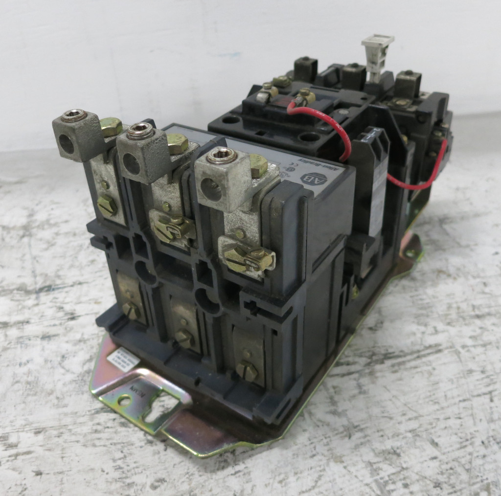 Allen Bradley 509-DOJ Size 3 Motor Starter 120V Coil 90A 50 HP 509-D0J (DW6102-1)