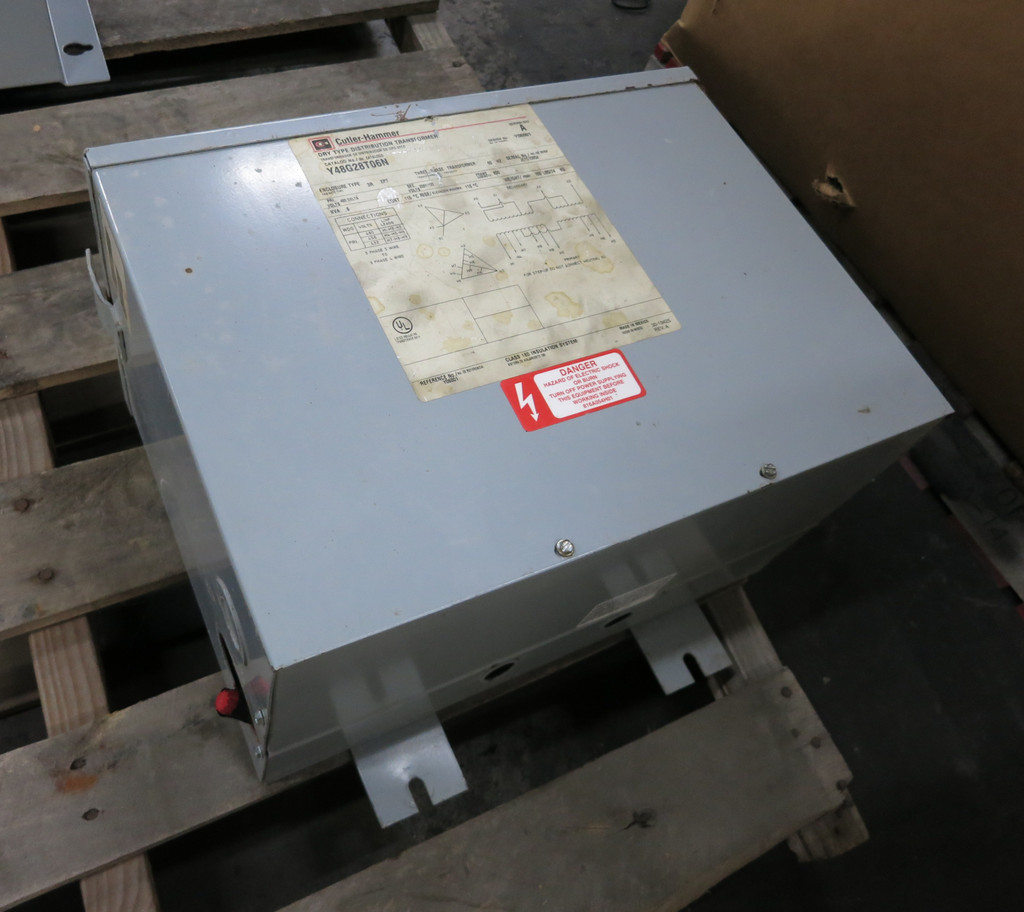 Cutler Hammer 6 kVA 480 Delta to 208Y/120 V 3PH Transformer Y48G28T06N 480V (DW6181-1)