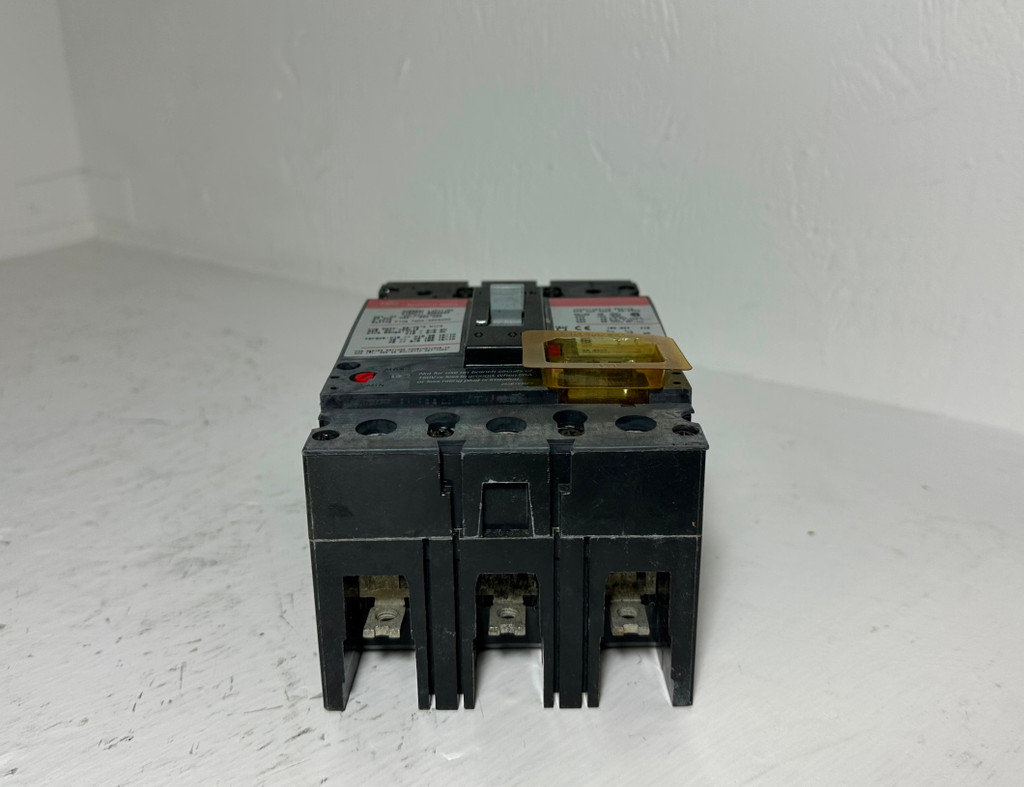 NEW GE SELA36AT0030 30A Spectra Circuit Breaker 30 Amp 3P General Electric NIB (EM5076-5)