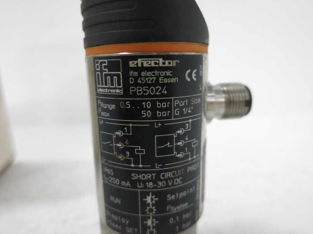 NEW ifm PB5024 efector 500 Pressure Sensor PB-010-RBR14-HFPKG/US Stainless (DW6189-5)