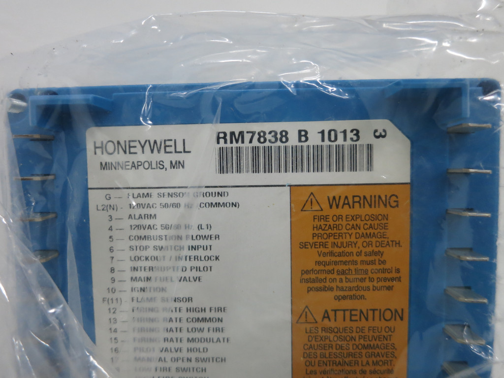 NEW Honeywell RM7838-B-1013 Burner Control Module Temperature Controller 7800 (DW6246-1)