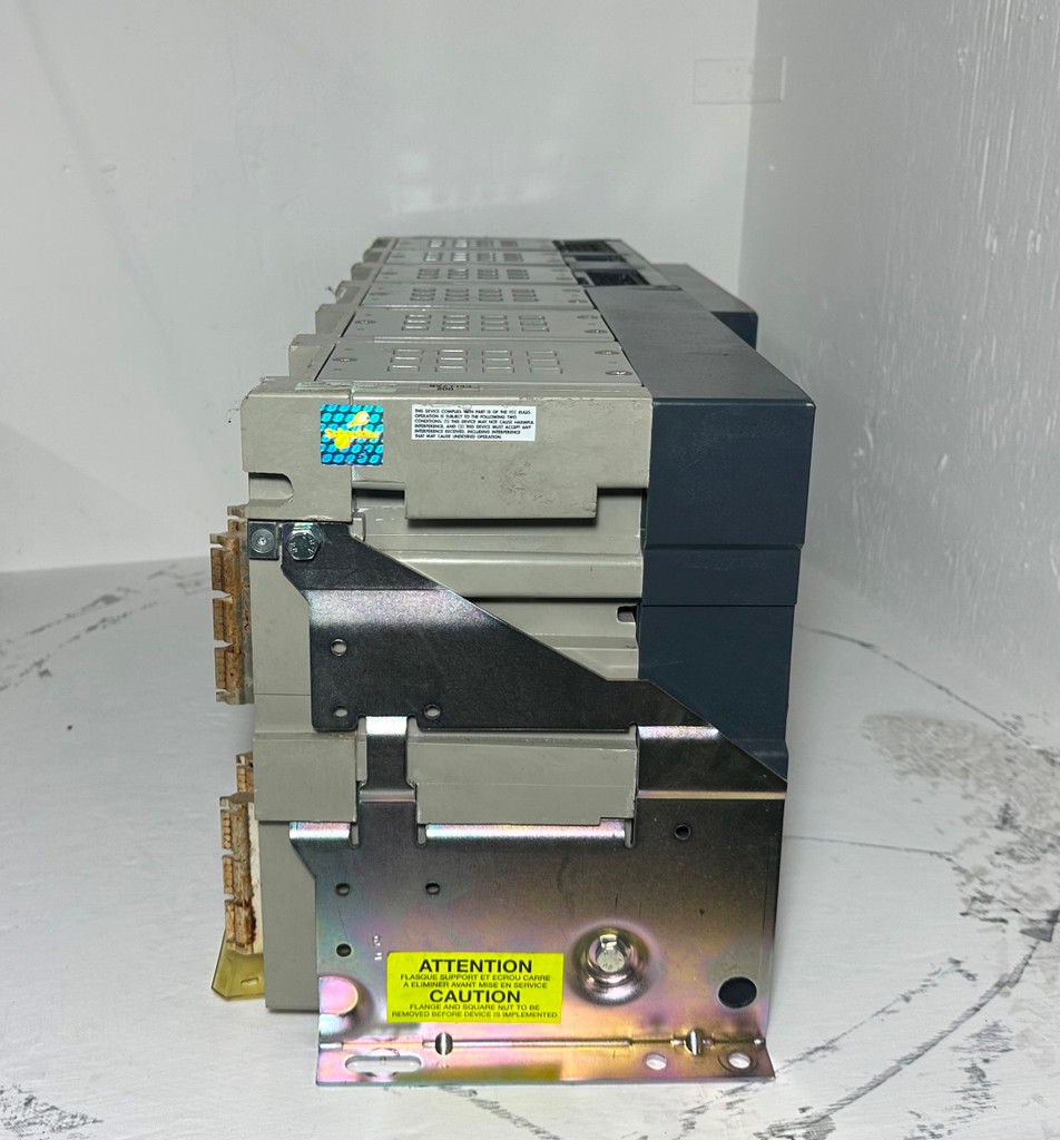 Square D NW40H2 4000A MasterPact EO Breaker 2x Shunt 5.0P Trip LSI 4000 Amp dmg (EM5112-3)