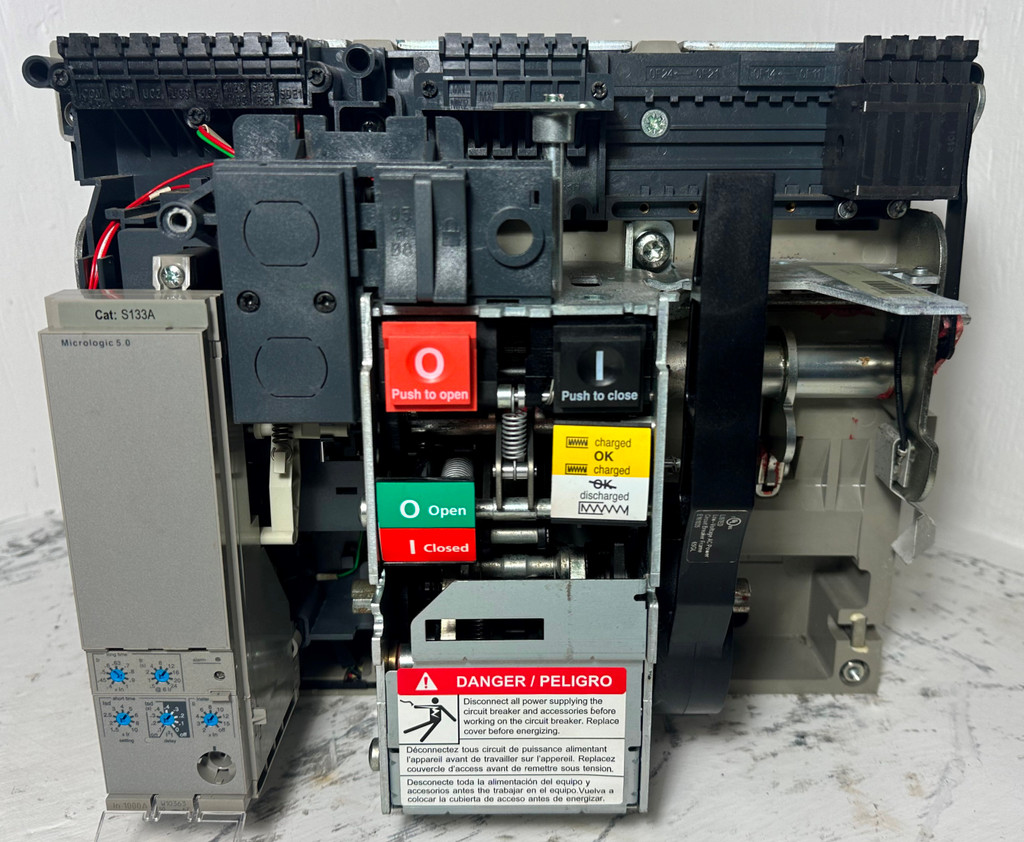 Square D NW16H1 1600A MasterPact LSI Circuit Breaker w/ 1000 Amp Trip S133A 5.0 (EM5123-1)