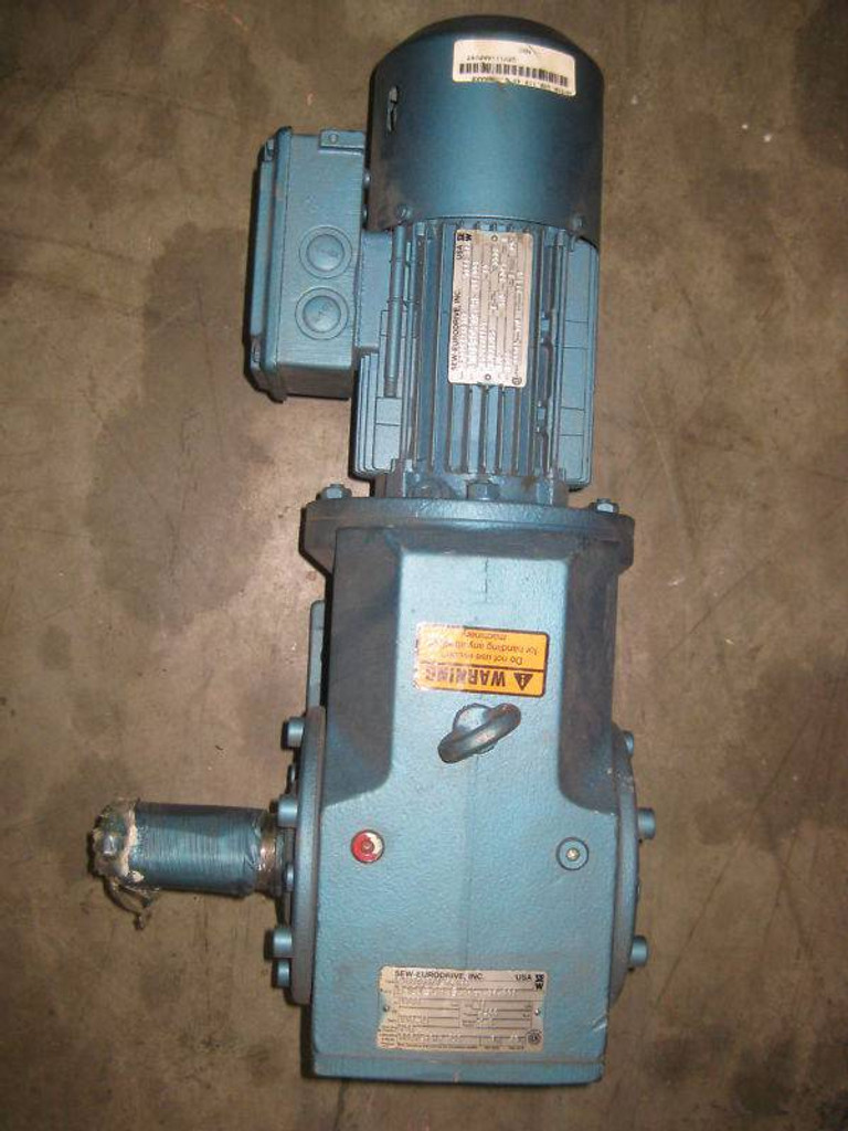 Sew Eurodrive K76DT8 1 HP Ratio:118.45 Gear Reducer NEW (EBI3630-1)