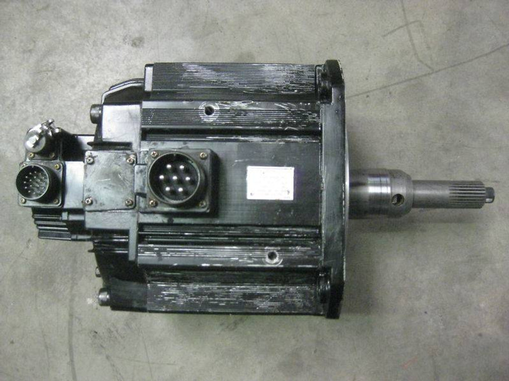 Yaskawa SGMDH-45A2B-YR13 32.4A AC Servo Motor 4.5 kW 3PH SGMDH45A2BYR (EBI5392-1)