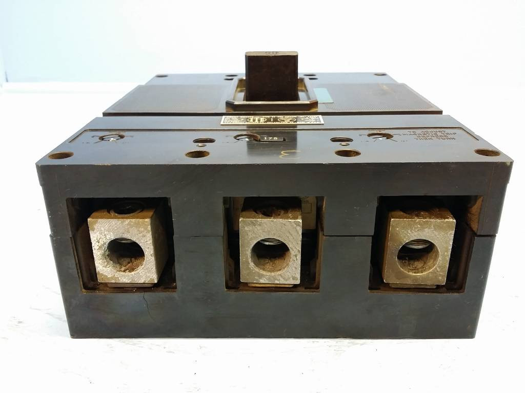 Gould I-T-E JKL3B175 175A Circuit Breaker Type ET 5745 ITE JKL JKLB175 175 Amp (EBI2585-10)