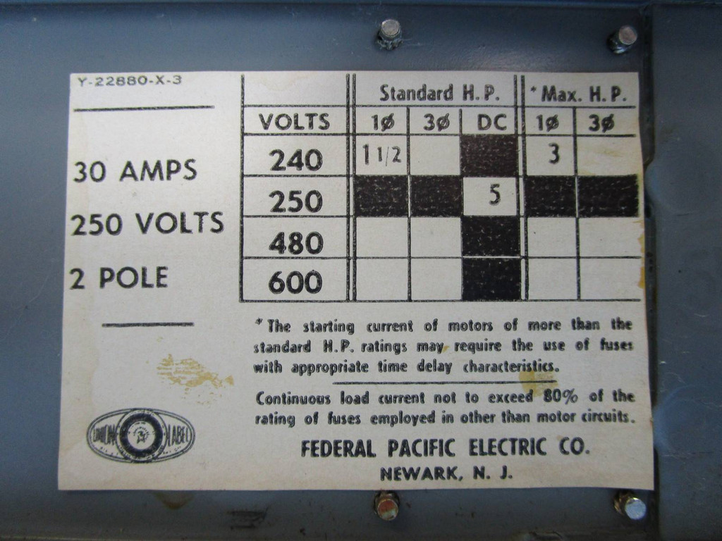 Federal Pacific QMQB3322C Dual Panelboard Switch 30 Amp 240V 2 Pole 2P QMQB 3322 (NP0658-1)