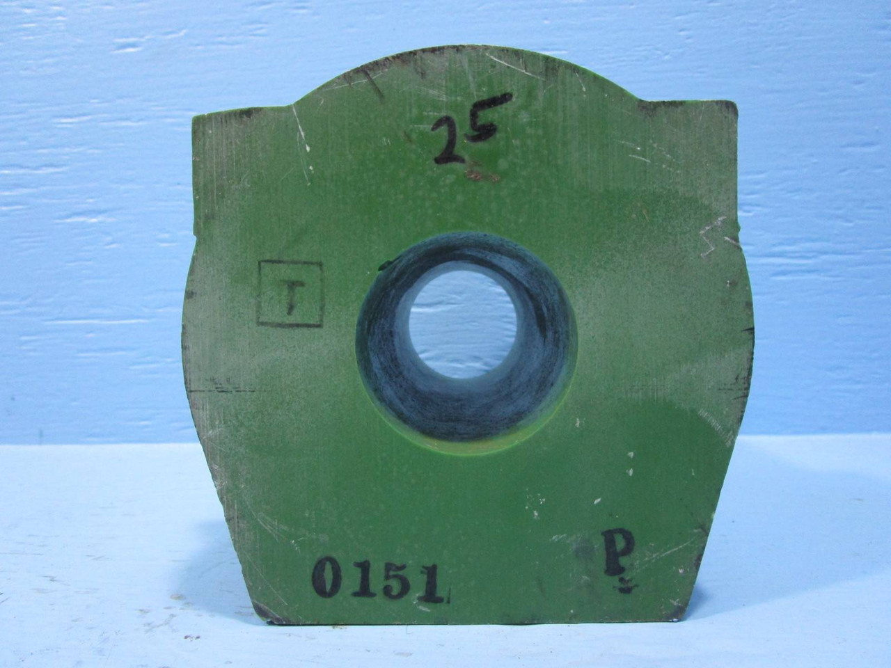 General Electric DC Contactor Coil 22D136G25A IC2800 Y106A32K 300A 600 85 VDC GE (NP0796-3)