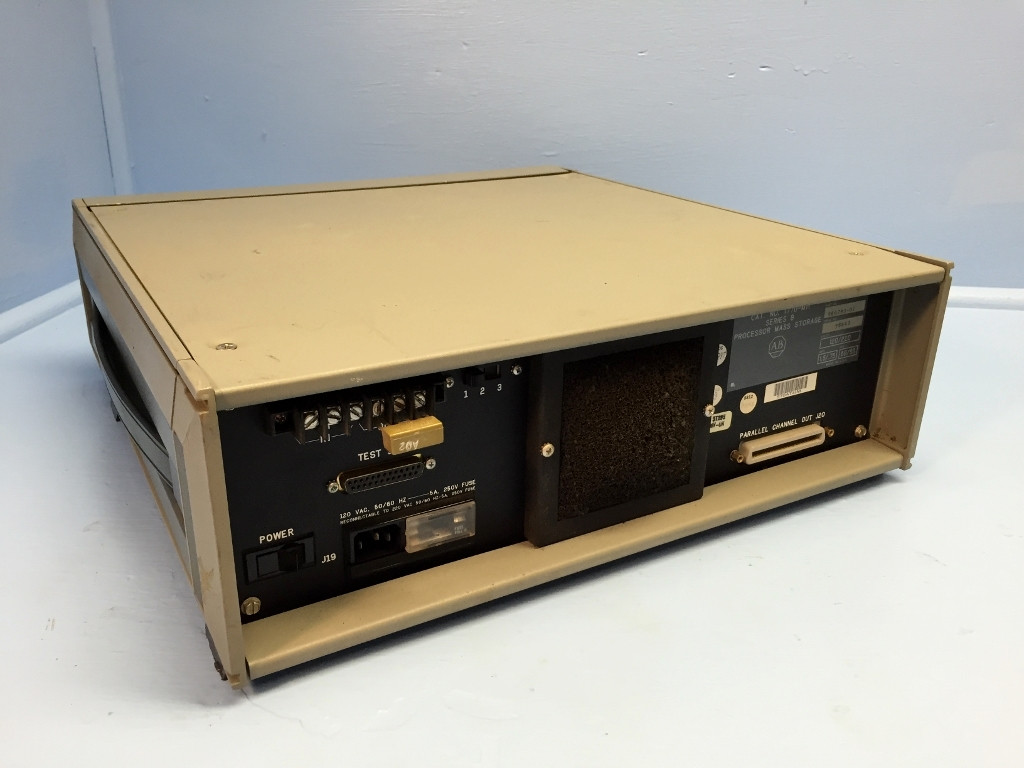 2nd Image of EM0955