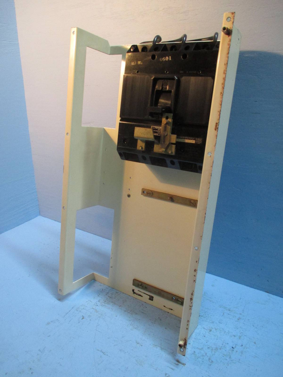 Allen Bradley 798 Series 125 Amp Breaker Type Feeder MCC MCCB Bucket 30" 125A (TK0960-1)