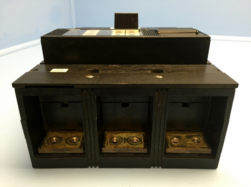 Square D MXL36800 800A Circuit Breaker 480/600V 3 Pole Type MXL 800 Amp (EM0973-2)