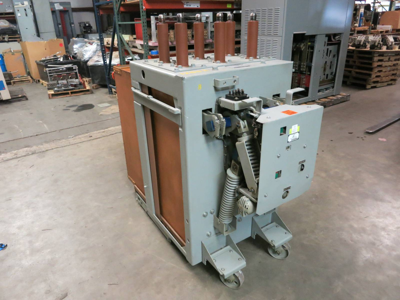 Rebuilt GE Magne-Blast AM-13.8-750-2H 1200 Amp Circuit Breaker General Electric (PM1366-1)