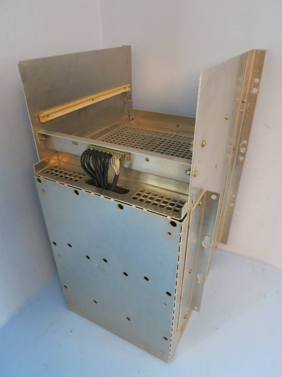 Siemens 6DD1682-0CC0 SIMADYN D 12 Slot Rack PLC SR12.1 GE.465 682 0012.50 OCCO (PM1532-5)