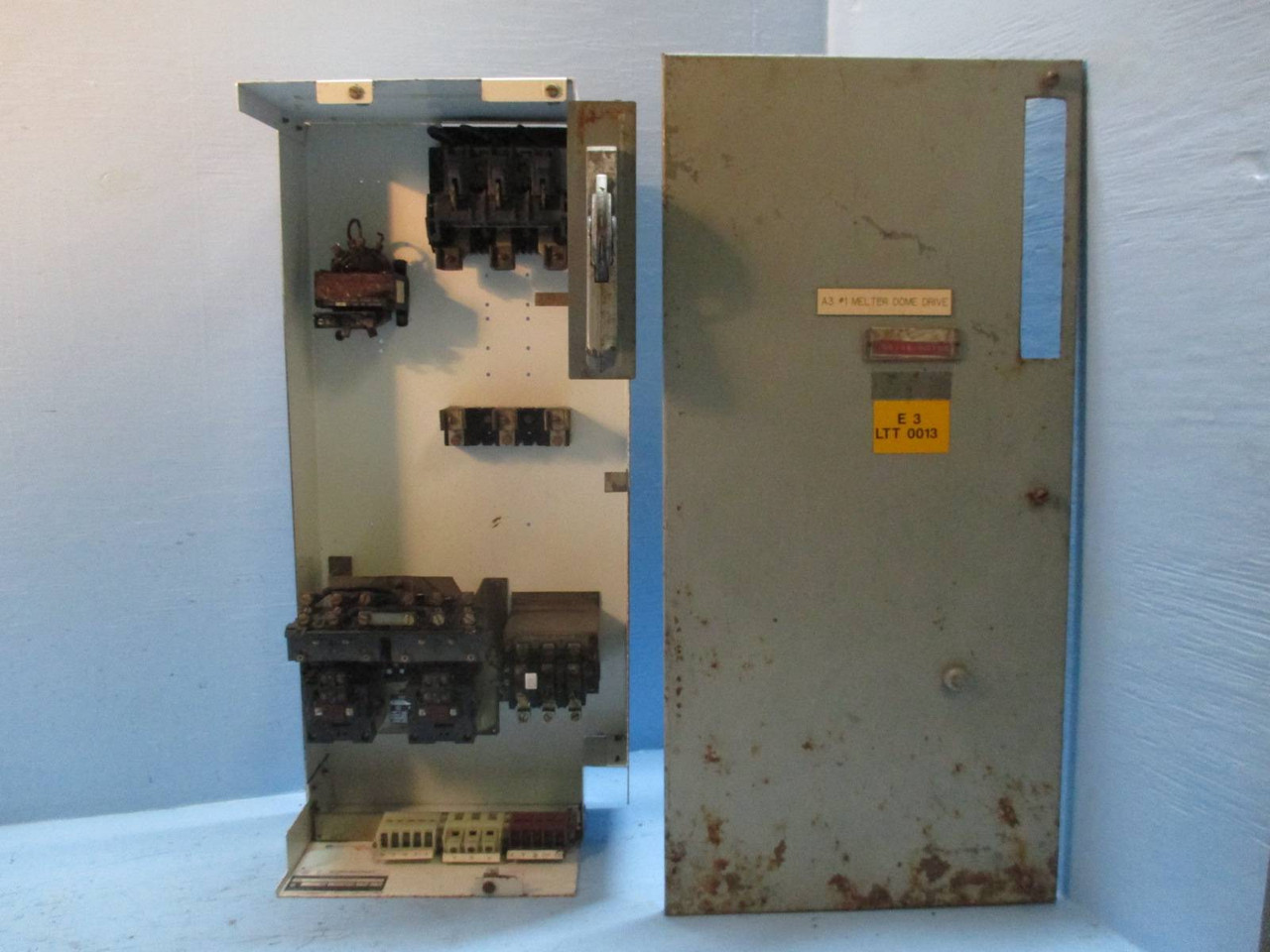 Image of Allen Bradley 2100 Centerline 33" Size 2 Fusible 60A Reversing MCC Bucket MCCB