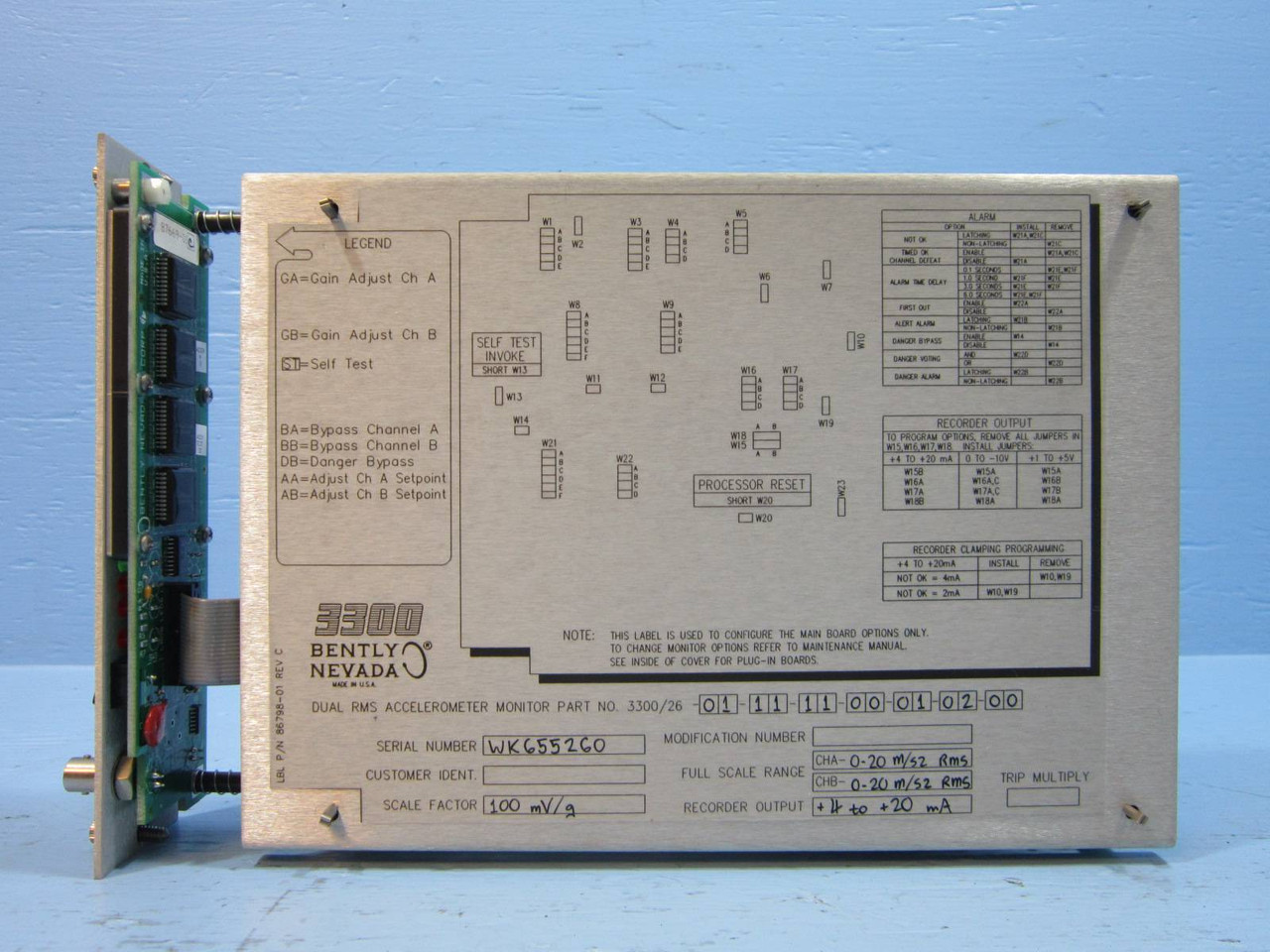 Bently Nevada Dual Accelerometer Monitor 3300/26-01-11-11-00-01-02-00 RMS PLC (NP0878-1)