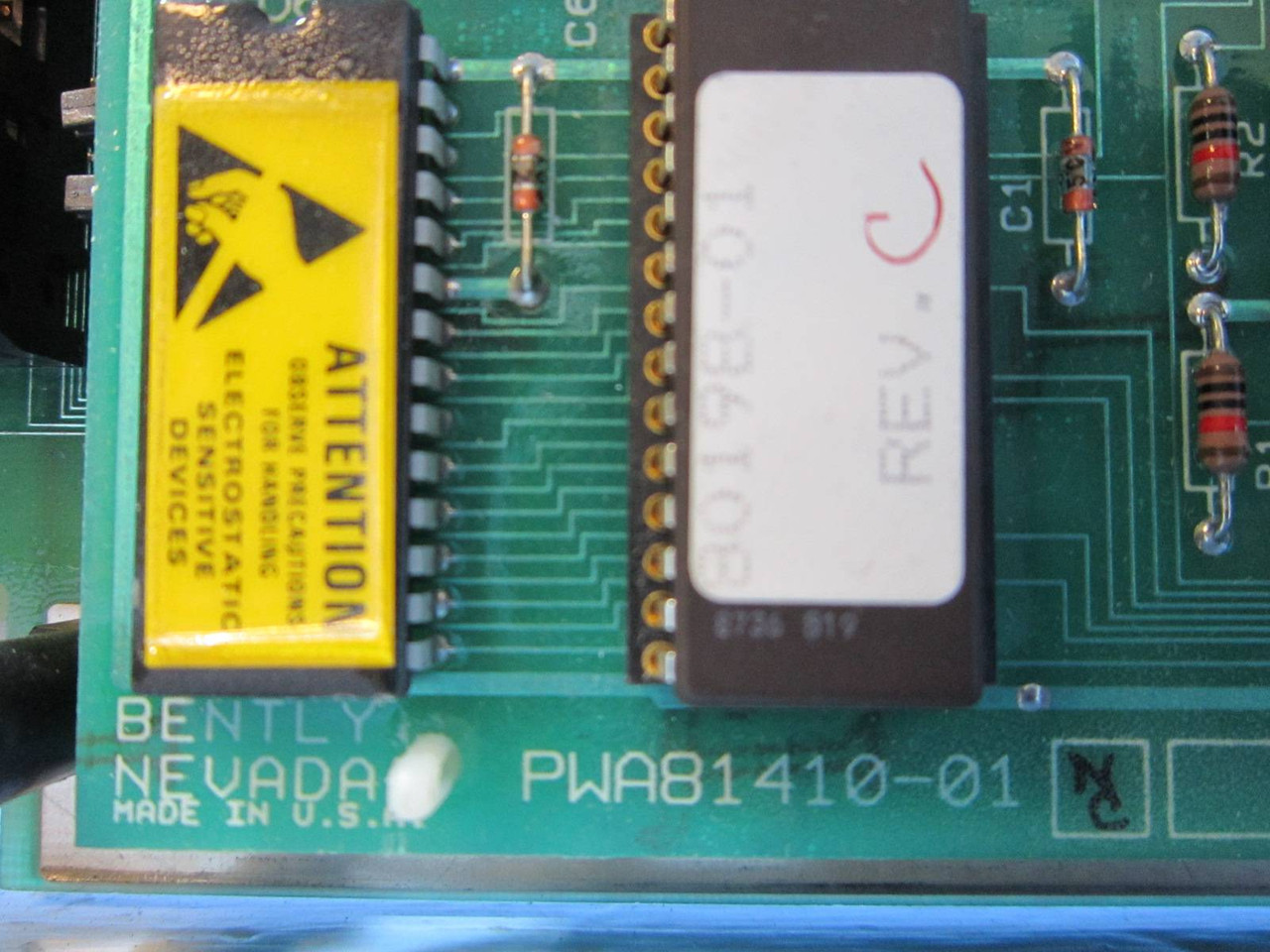 Bently Nevada 3300/15 Dual Vibration Monitor 3300/15-13-02-02-00-01-00 78392-01 (NP0879-5)