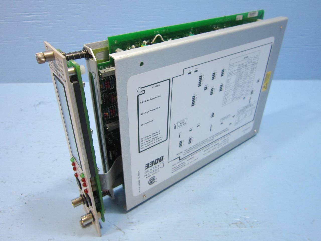 Bently Nevada Dual Accelerometer Monitor 3300/25-01-XX-XX-00-00-03-00 PLC 330025 (NP0884-5)