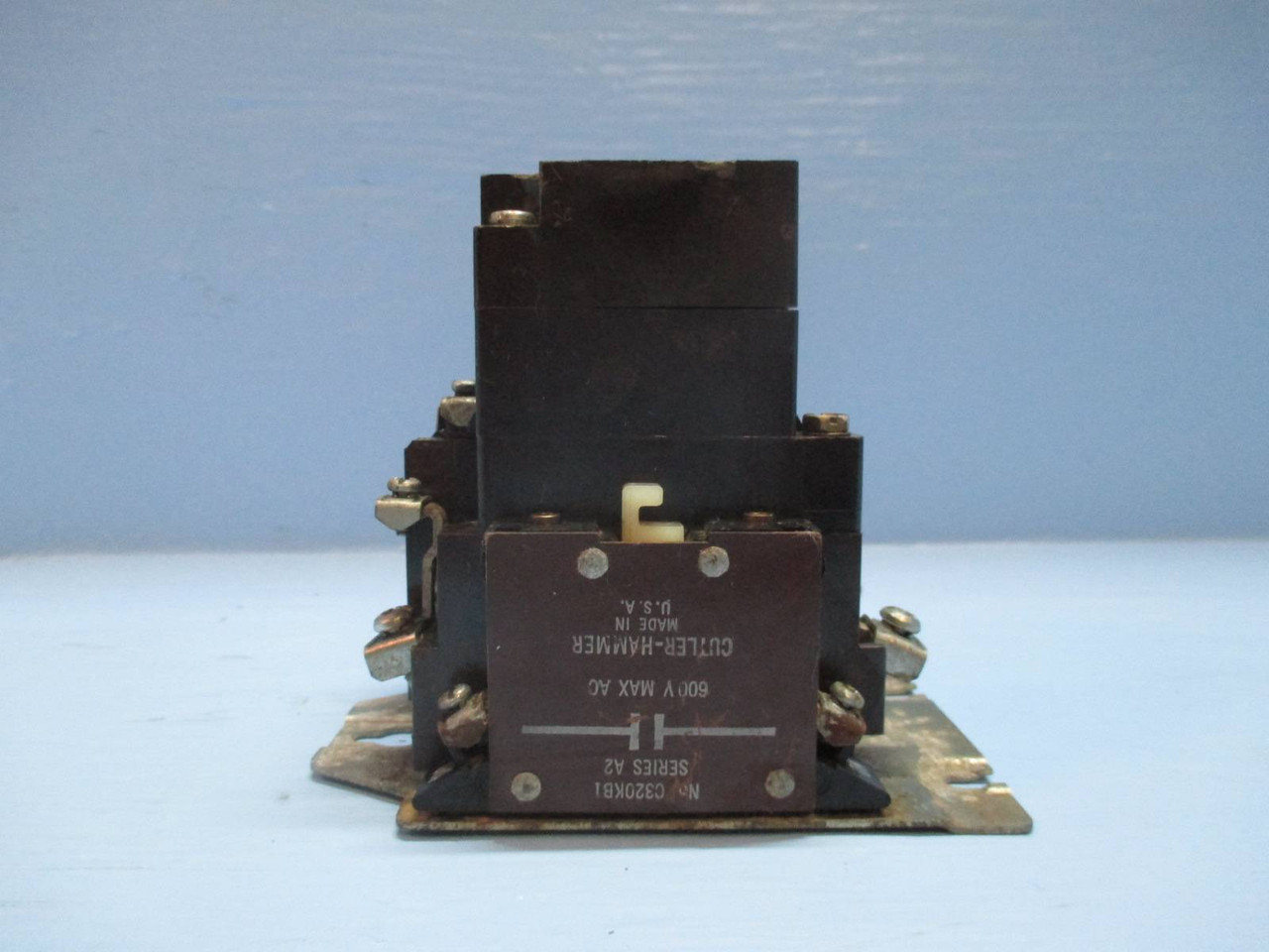 Cutler Hammer C10CN2 Size 1 Motor Contactor 120V Coil 27 Amp 3 HP Sz1 Series A1 (TK1202-8)
