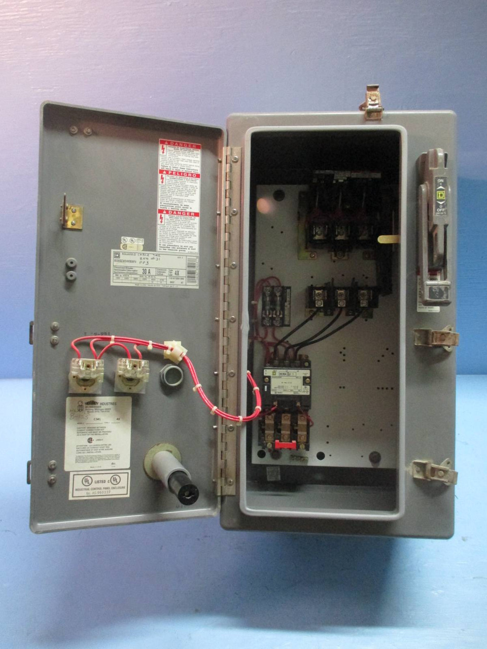 Square D 8538SCW24V06AF4 Size 1 Starter 30 Amp Fused Type 4X Combination 8536 3R (TK1269-4)