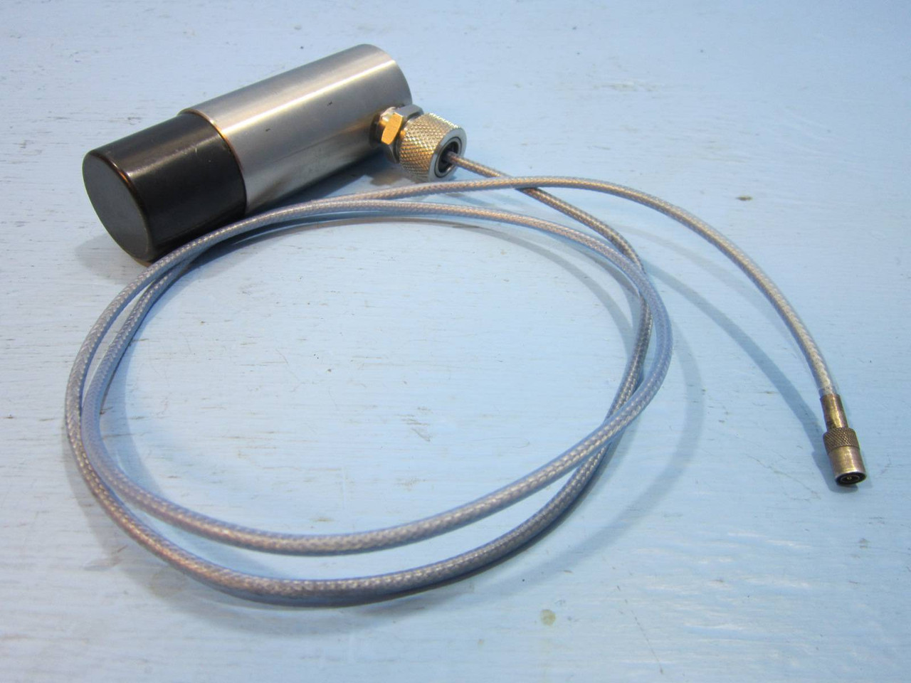Bently Nevada 76682-30-10-0-2 Vibration Sensor Probe Proximity 7200 PLC Cable (NP0944-1)