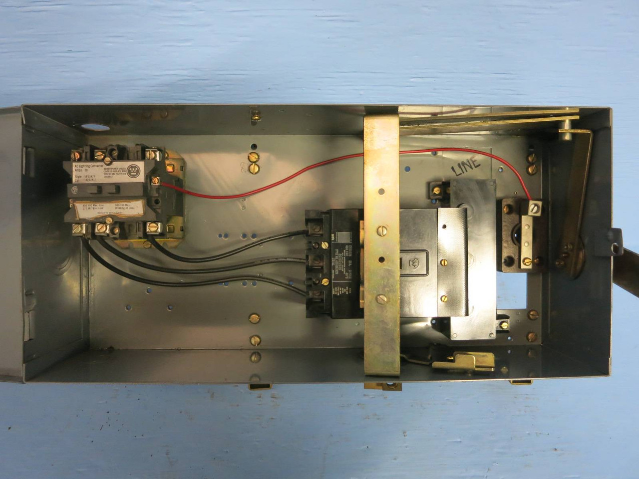 Westinghouse 20A Breaker/30A Lighting Contactor Busplug 58-E-3428 BPIN-A226SIABN (PM1653-4)