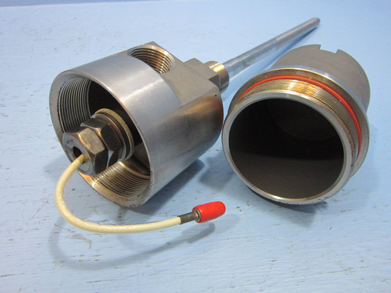 Bently Nevada Sensor 24701 Relative Probe Assembly Temperature 21048 21050-01 (NP0975-1)