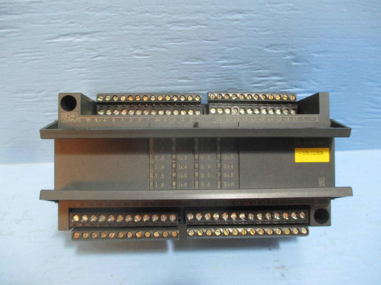 Siemens 1P 6ES7 223-1BL00-0XA0 Simatic S7 Module PLC Simadyn D 1BLOO-OXAO EM223 (PM1682-7)