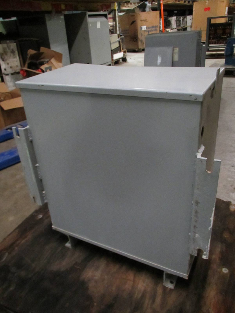 Westinghouse 30 kVA 600 Delta to 208Y/120 in 3R Encl. 3PH Transformer Y60M28T30N (PM1701-5)