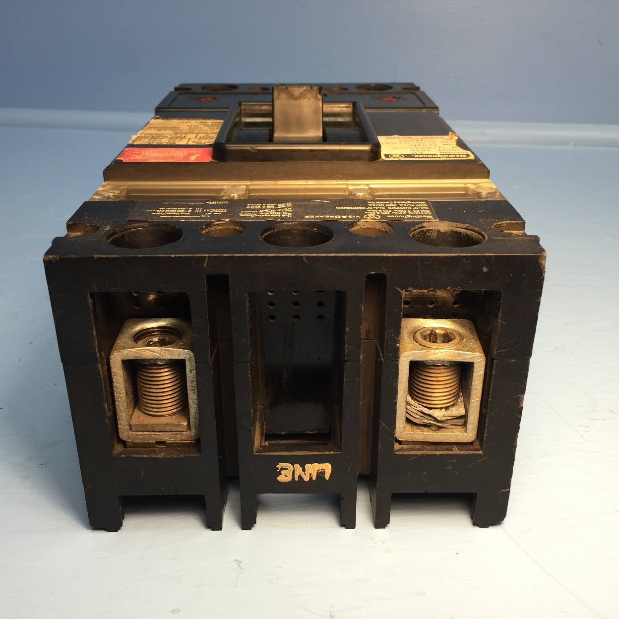 Westinghouse KA2225FS 225A Circuit Breaker 2 Pole KA Frame Cutler Hammer 225 Amp (EM1144-5)