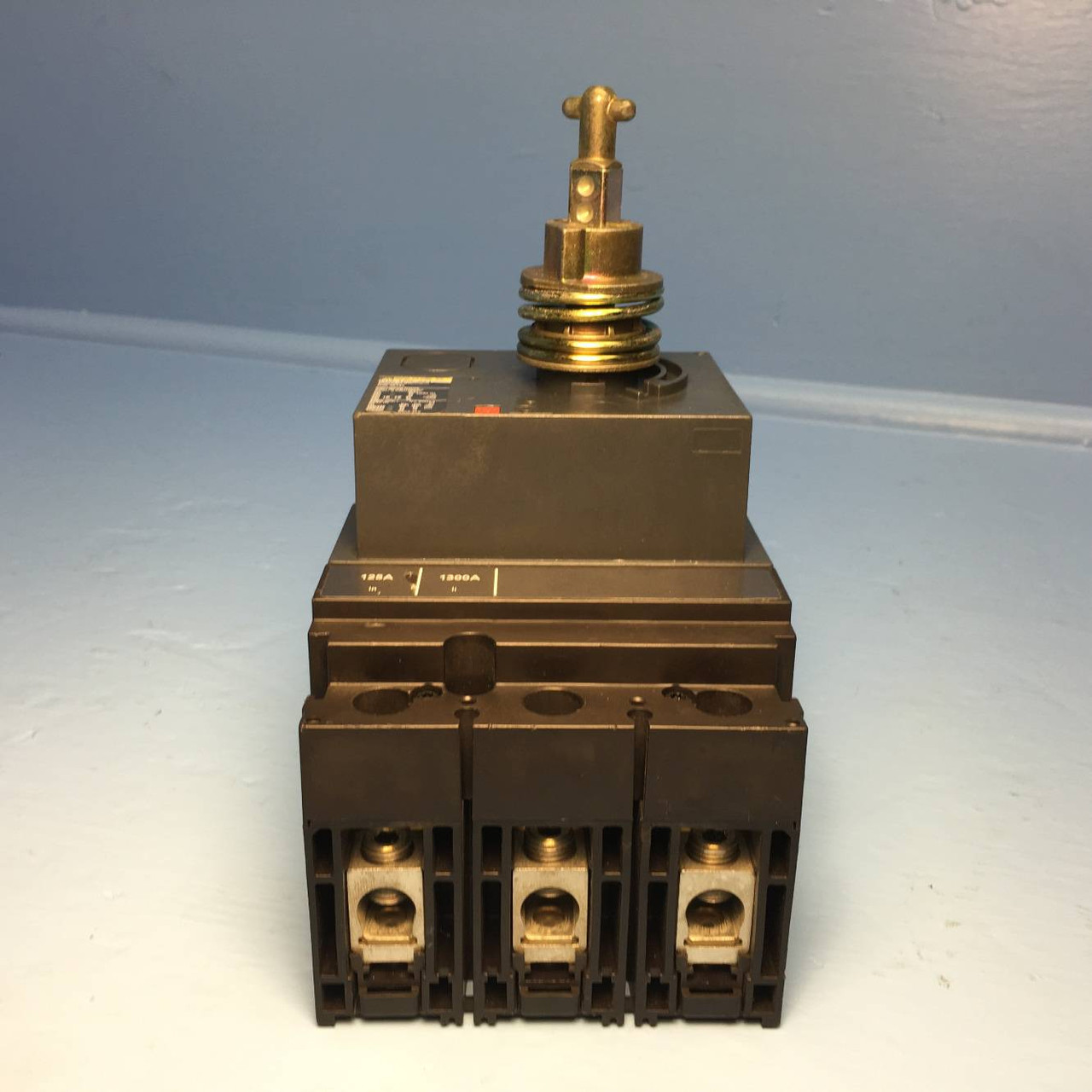 Square D HGL36125 125A PowerPact HG 150 Circuit Breaker w/ Front HG150 125 Amp (EM1189-3)